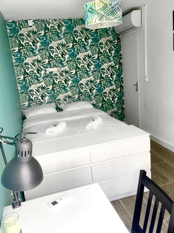 Joli T4 Renove Climatise Entre St Charles/Le Vieux-Port Apartment Marseille Luaran gambar
