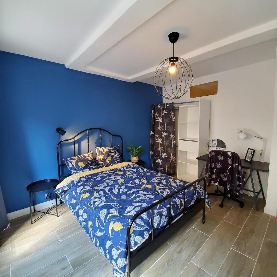 Joli T4 Renove Climatise Entre St Charles/Le Vieux-Port Apartment Marseille Luaran gambar