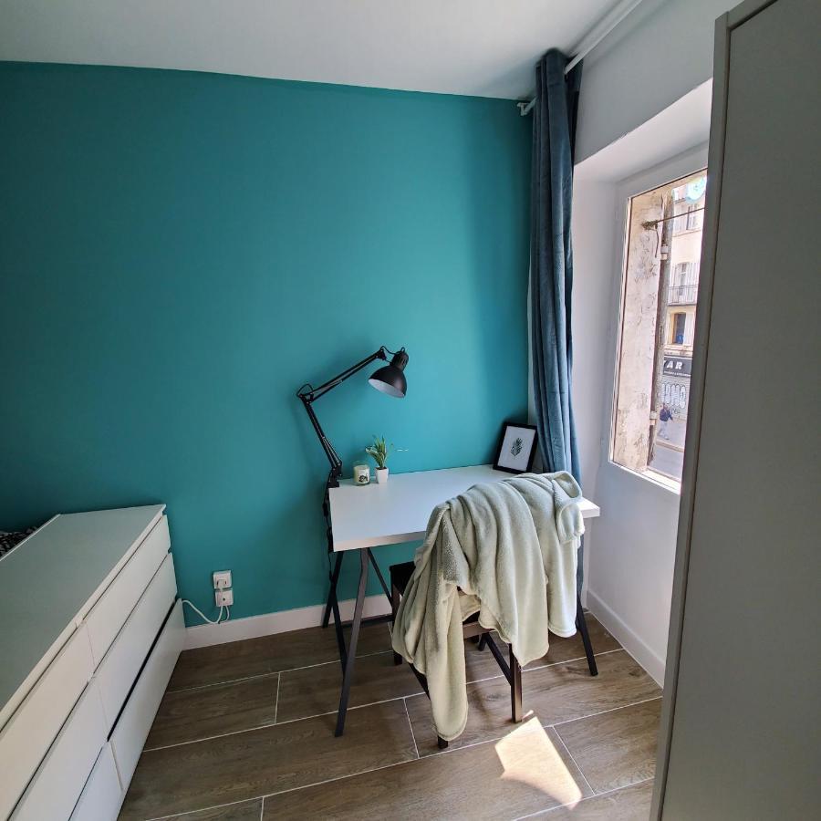 Joli T4 Renove Climatise Entre St Charles/Le Vieux-Port Apartment Marseille Luaran gambar