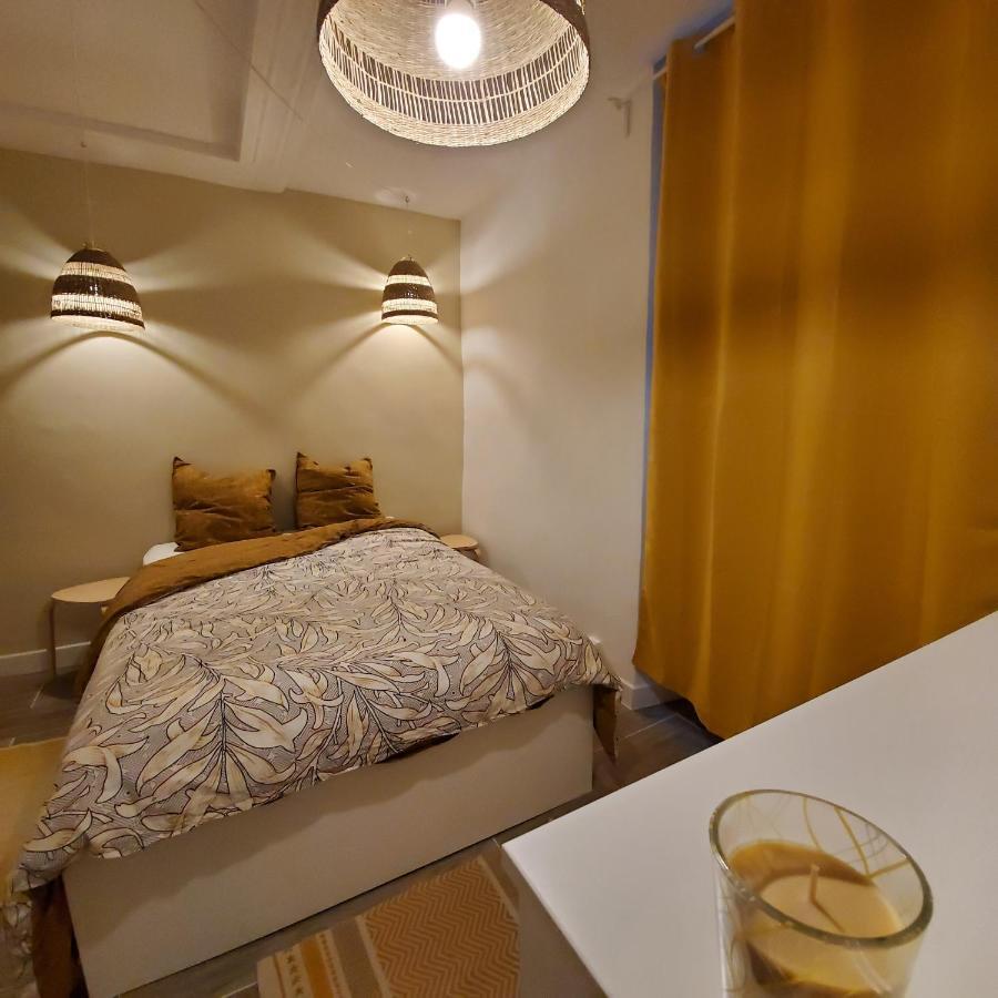 Joli T4 Renove Climatise Entre St Charles/Le Vieux-Port Apartment Marseille Luaran gambar